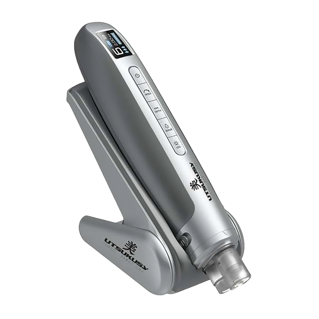 Dermapen Enpitsu Max de Utsukusy con su base
