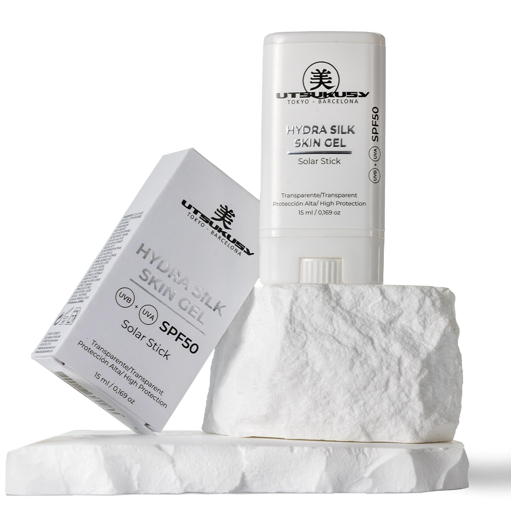 Hydra Silk Skin Gel, stick solar SPF 50 en gel transparente de 15 ml