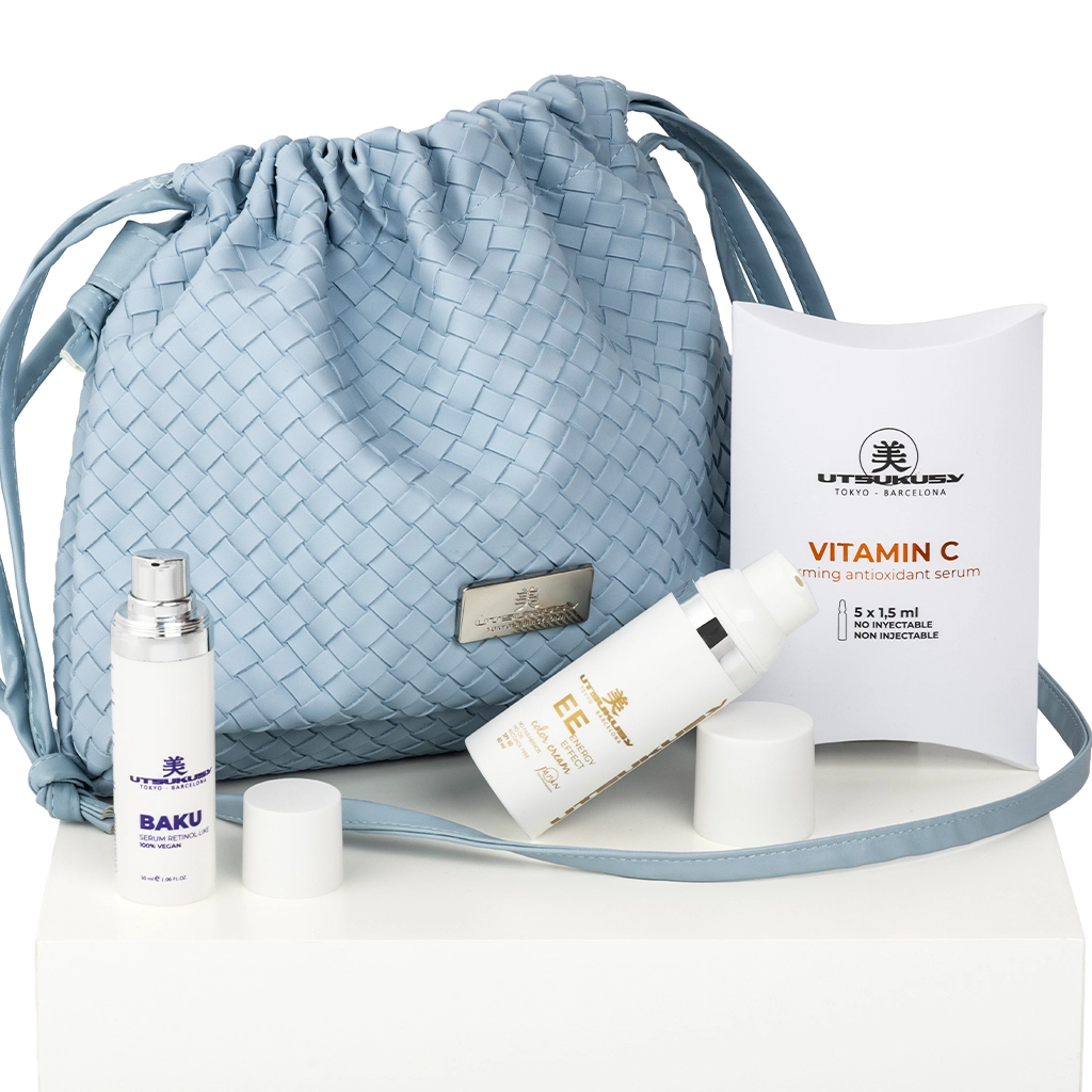 Set Baku con EE Color Cream, ampollas de vitamina C y neceser celeste