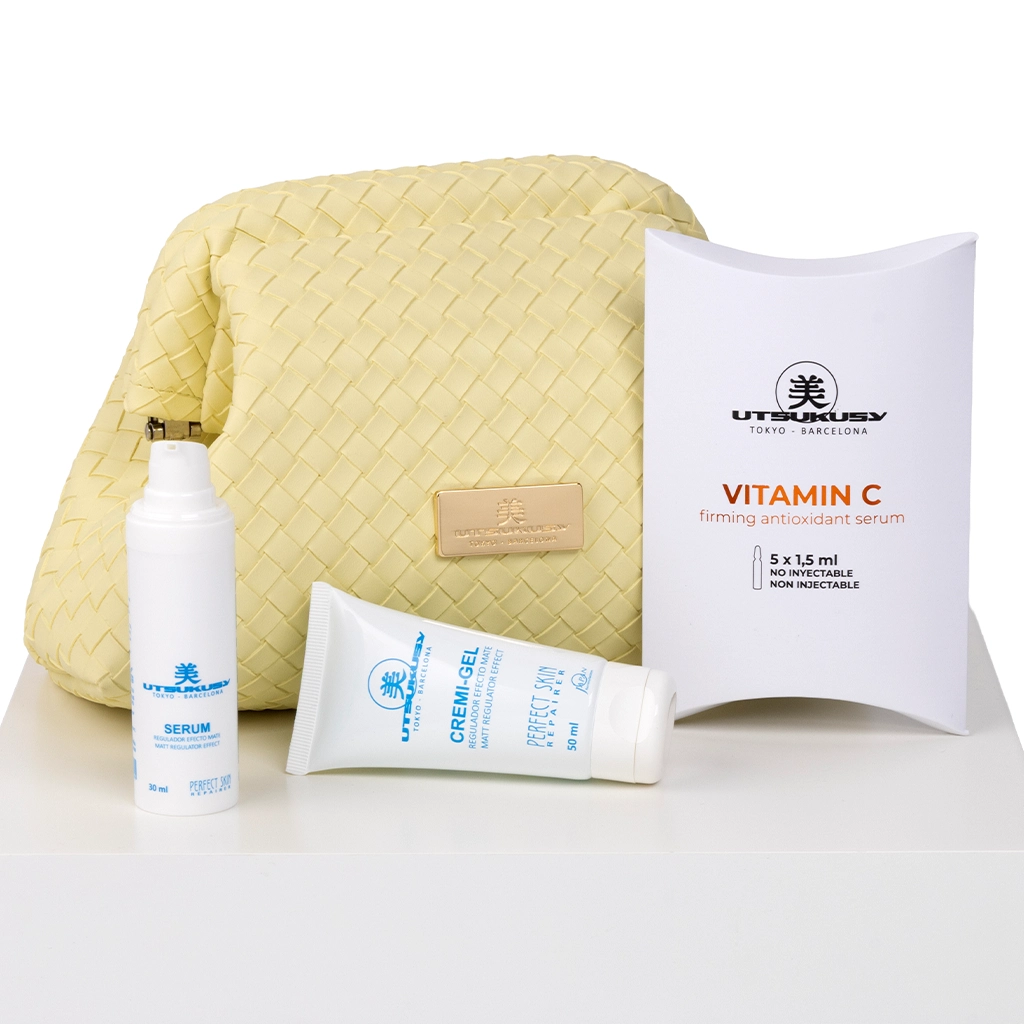 Set Perfect Skin con 5 ampollas de vitamina C y neceser amarillo